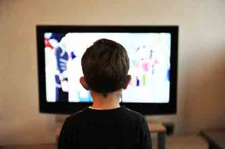5 Reasons Why Your Child Should Watch More TV